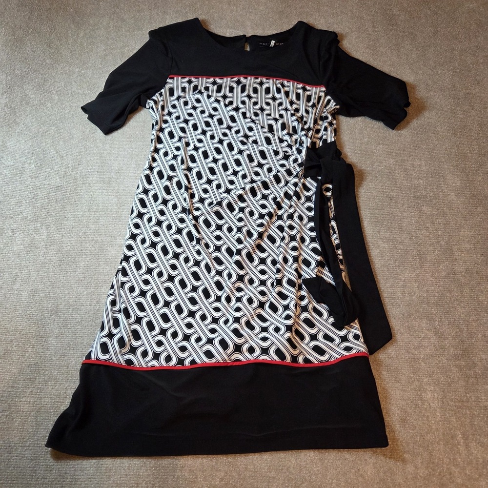 Madison Leigh Black White Geometric Print Dress Size 10 faux wrap mod retro 60s